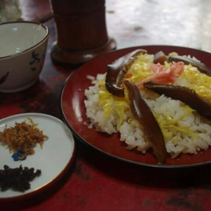 ちらし寿司(岸本柳蔵老舗 )