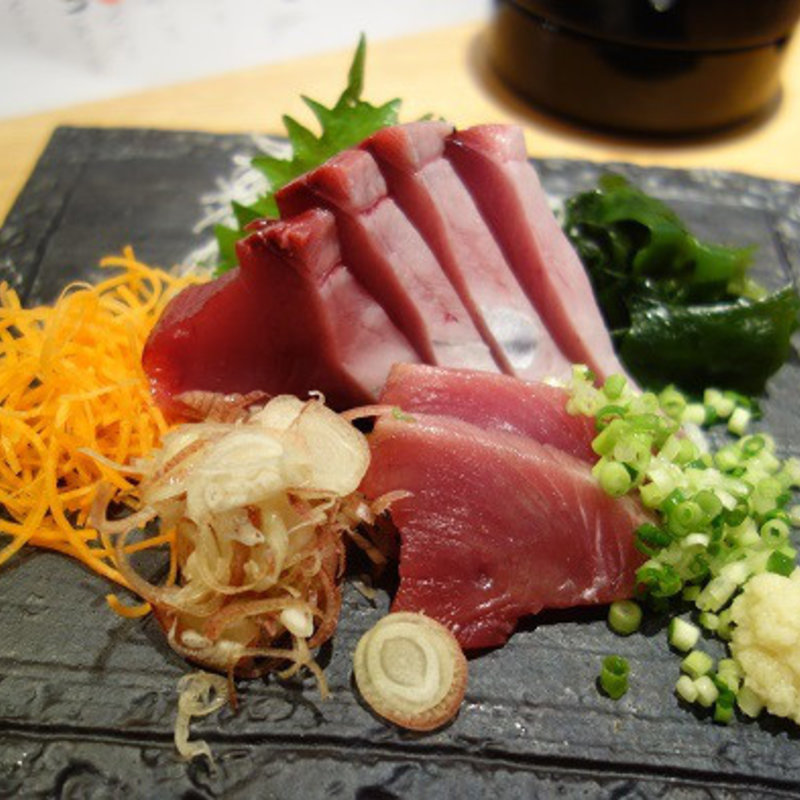 かつお刺身(嵯山 )