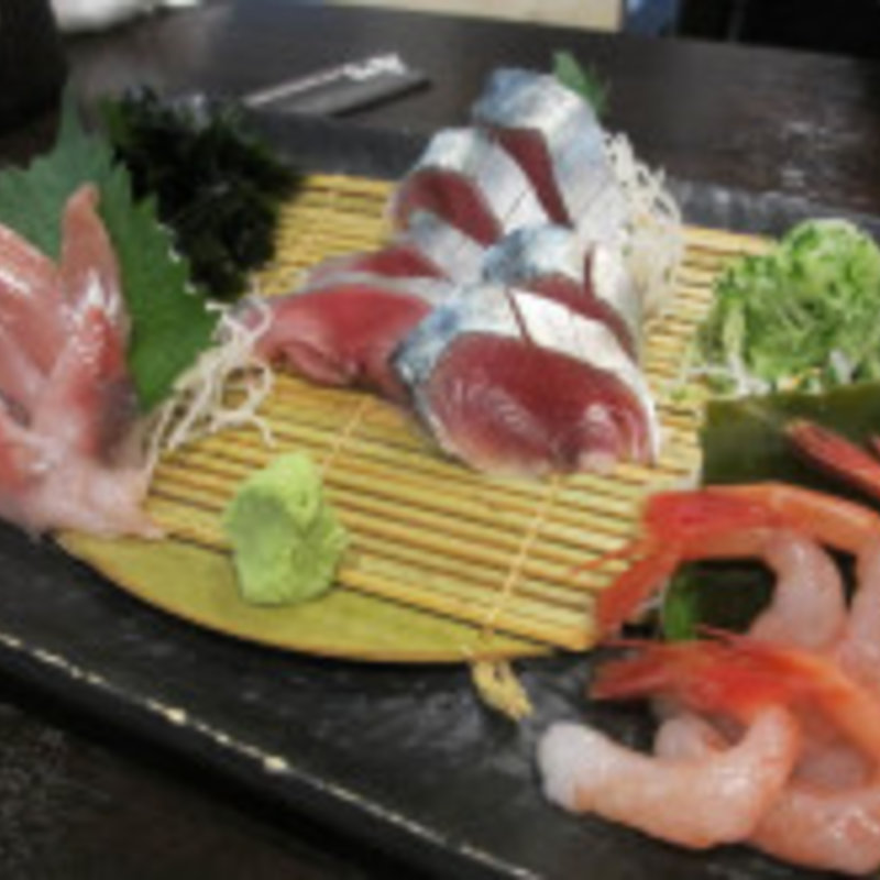 お刺身の三点盛り(巌廻)