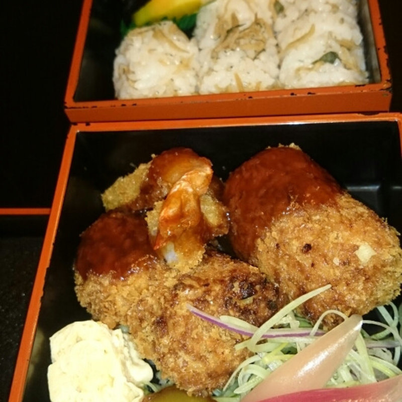 お子様弁当(川富 本店 （かわとみ）)