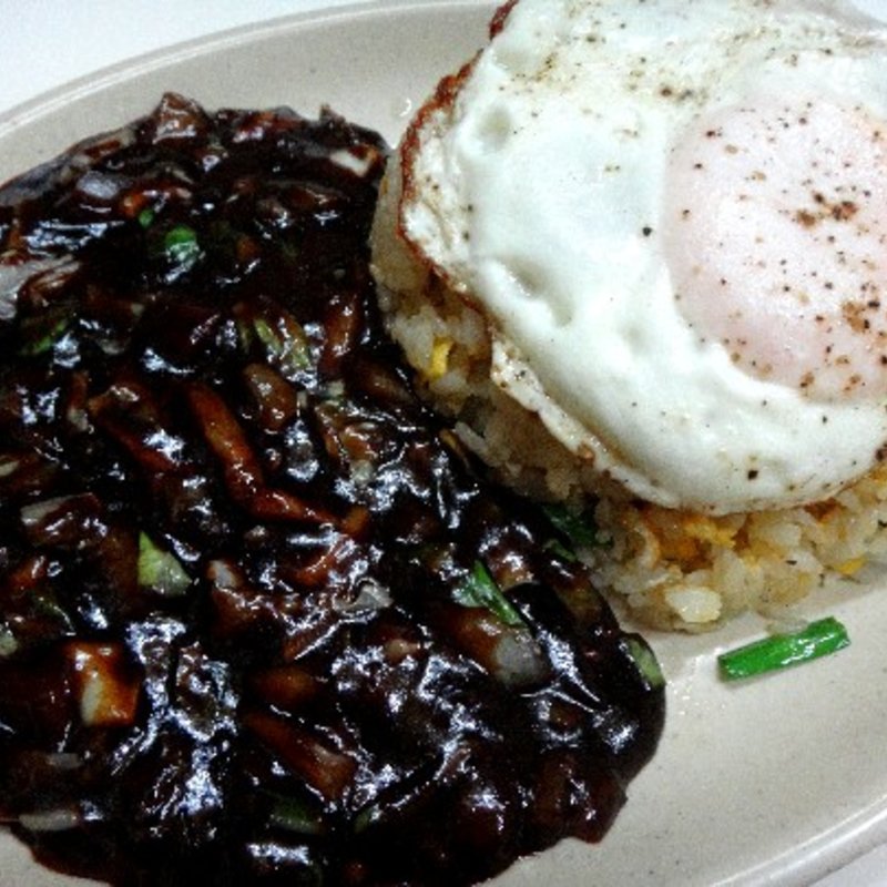 ジャージャーポックムパ(川崎飯店)