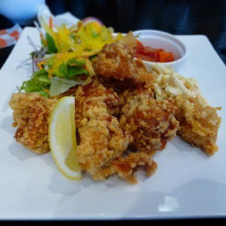 唐揚げ定食(川村ダイニング)