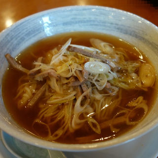 チャーシューと葱の醤油麺（ランチ）(川菜味)