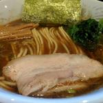 煮干し豚骨醤油＋味玉(市川ウズマサ )