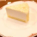 カマンベールチーズケーキ（上高地帝国ホテルのスイーツフェア）