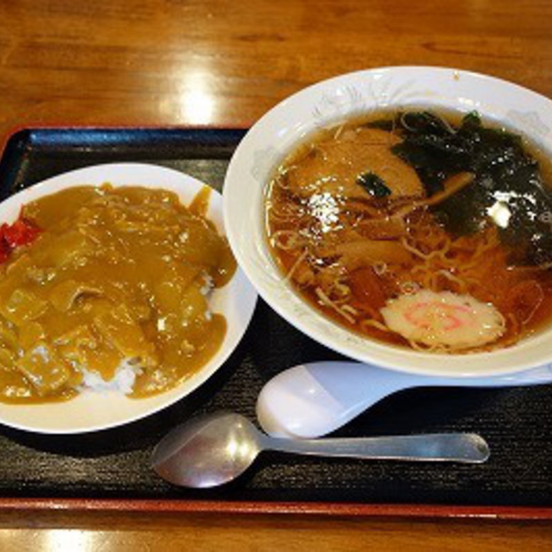 ラーメン+ミニカレーセット(平和軒)