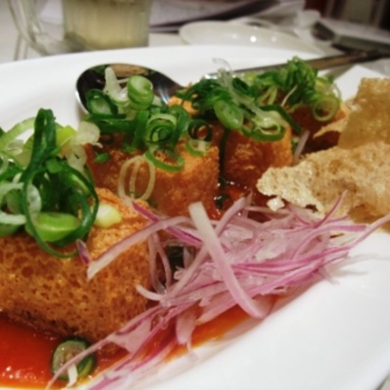 揚げ豆腐と湯葉のチリソース(幸福粥店（ハッピーコンジー）阪急うめだ)