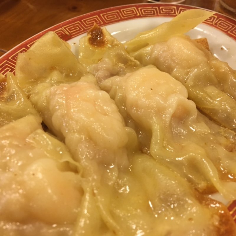 海老餃子(広州市場 新宿東口店)