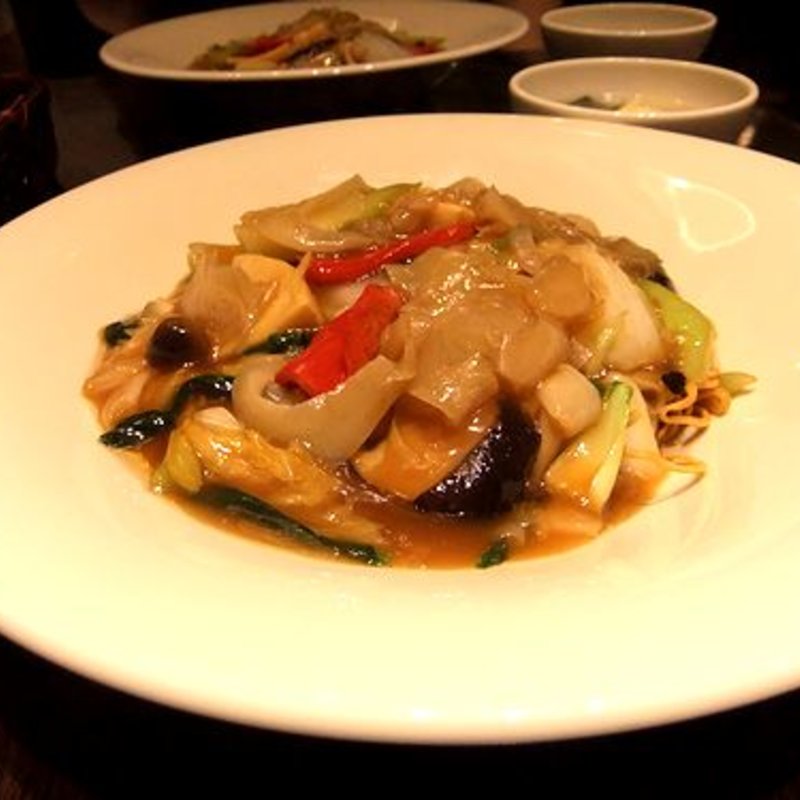 とろとろフカヒレあんかけやきそば(広東炒麺　南国酒家)