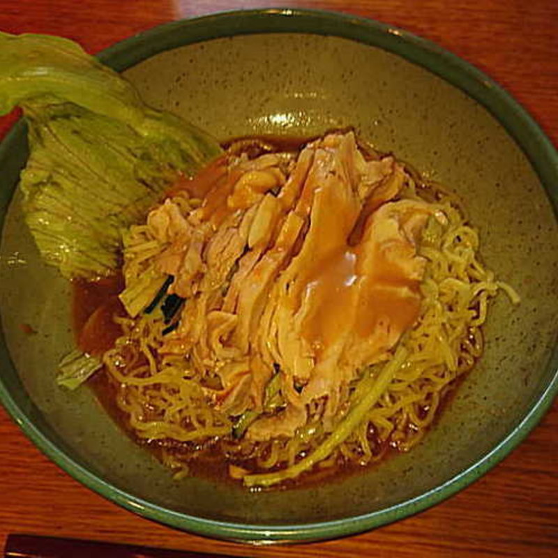 蒸し鶏冷やし中華(廬山)