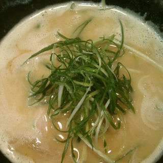 鶏骨醤油(鶏白湯)(弘雅流製麺)