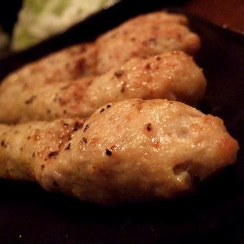 手づくりつくね　なんこつ入り(やきとり弥七)