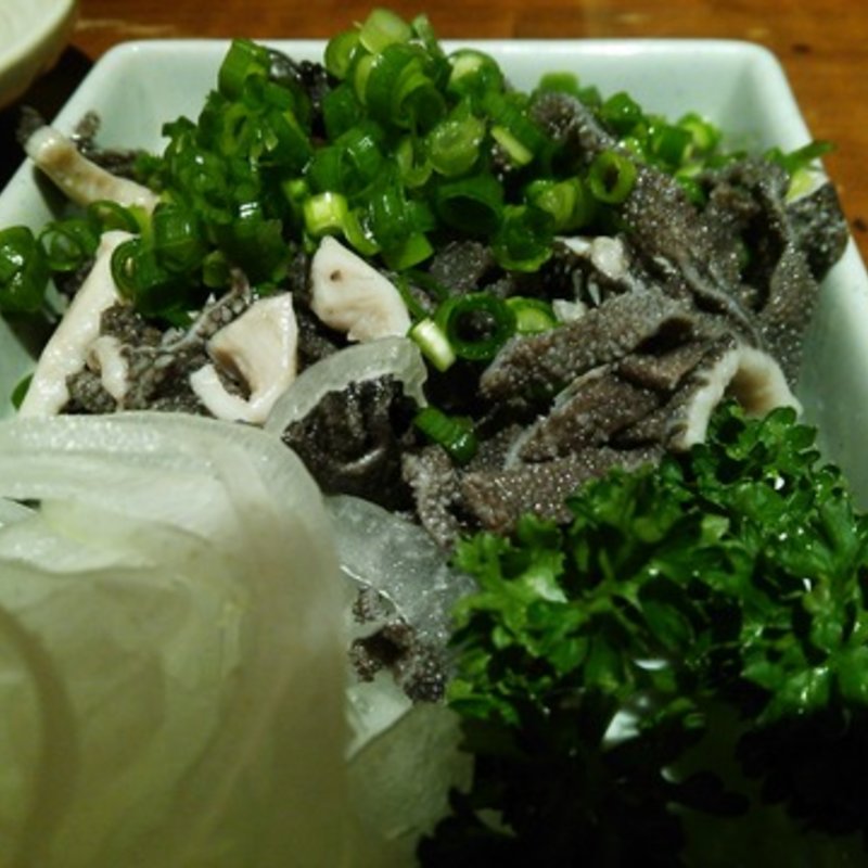 せんまい刺し(御殿場ホルモン )