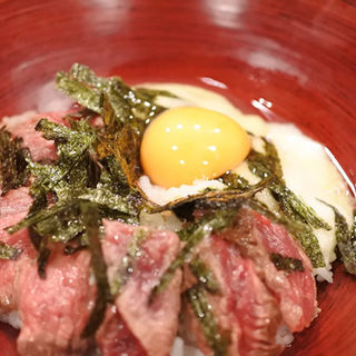 国産牛とろろ丼(心呑 （シント）)