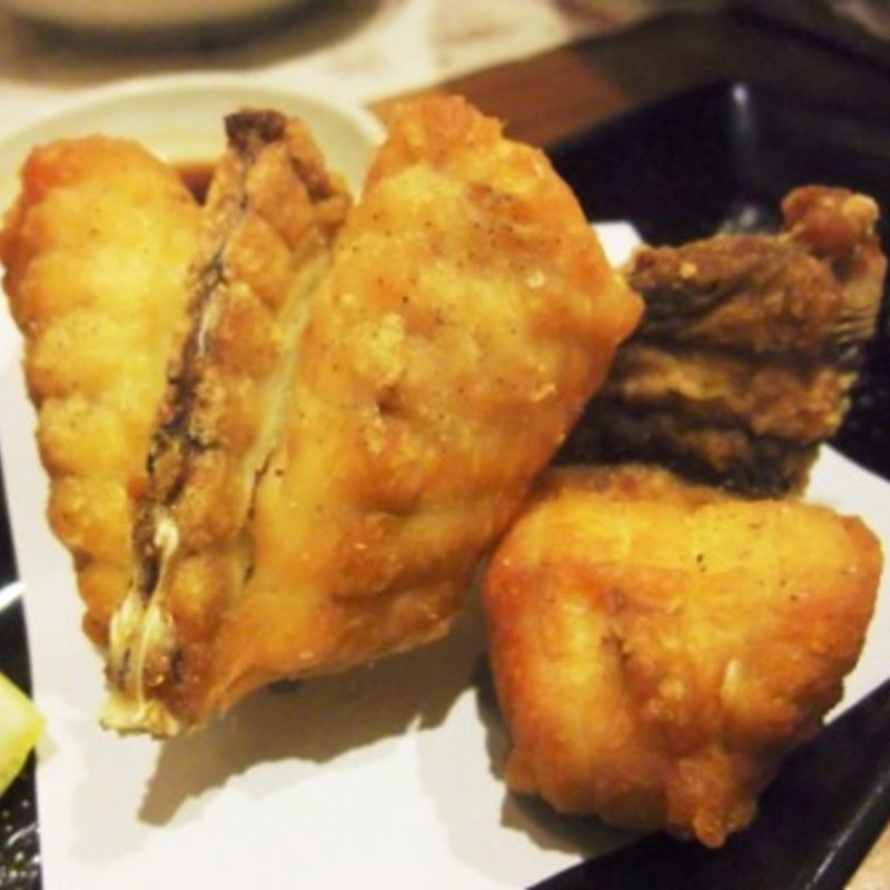 トラフグの唐揚げ(心鮮料理 万代)