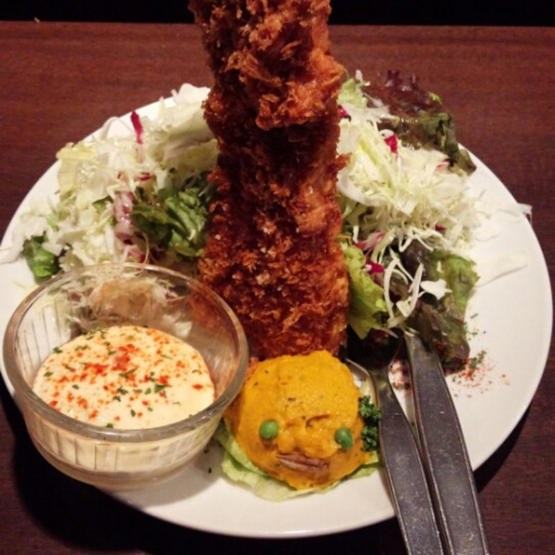 ｸﾞﾄﾞﾝのおすすめﾂｲﾝﾃｰﾙﾌﾗｲ(怪獣酒場)