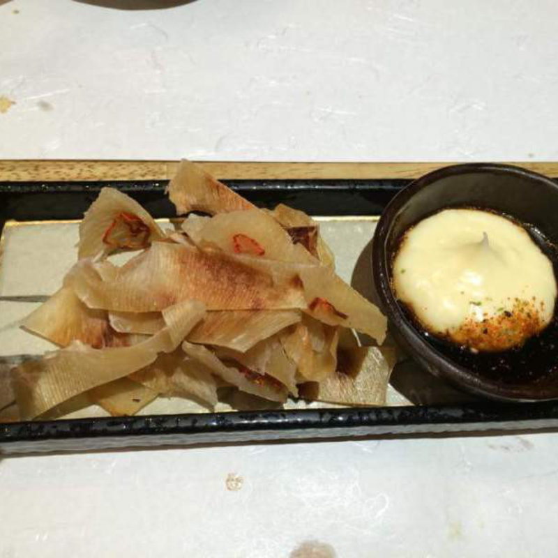 エイヒレ(恂さい （じゅんさい）)