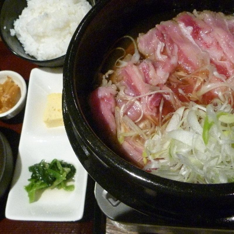 牛鍋焼定食(恵比寿 でですけ)