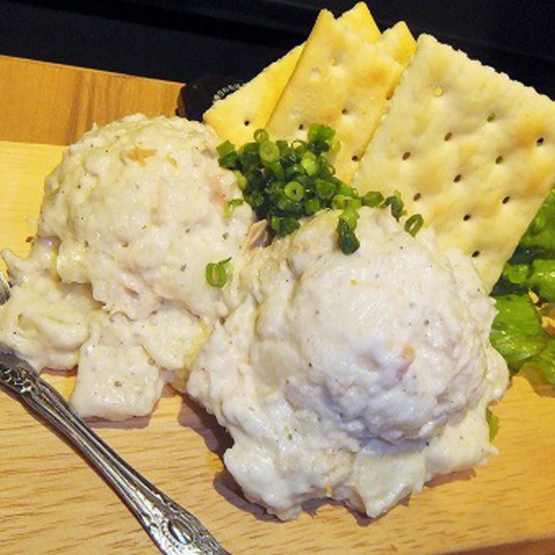 自家製ツナポテトサラダ(情熱江戸前酒場 とらえもん　神田駅前店)