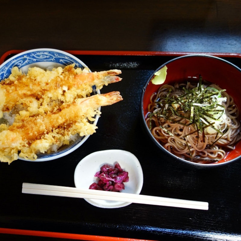 ミニ大海老天丼とミニぶっかけそば(惣兵衛)