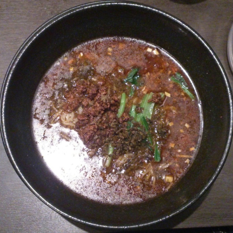 黒ゴマ汁有り担担麺　正式杏仁豆腐セット(想吃担担面 エスカ店)