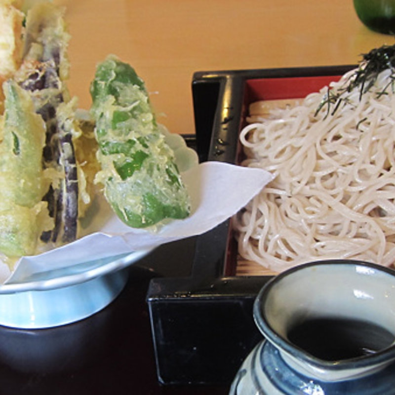 濃厚魚介ラーメン(手打そば処 楽)