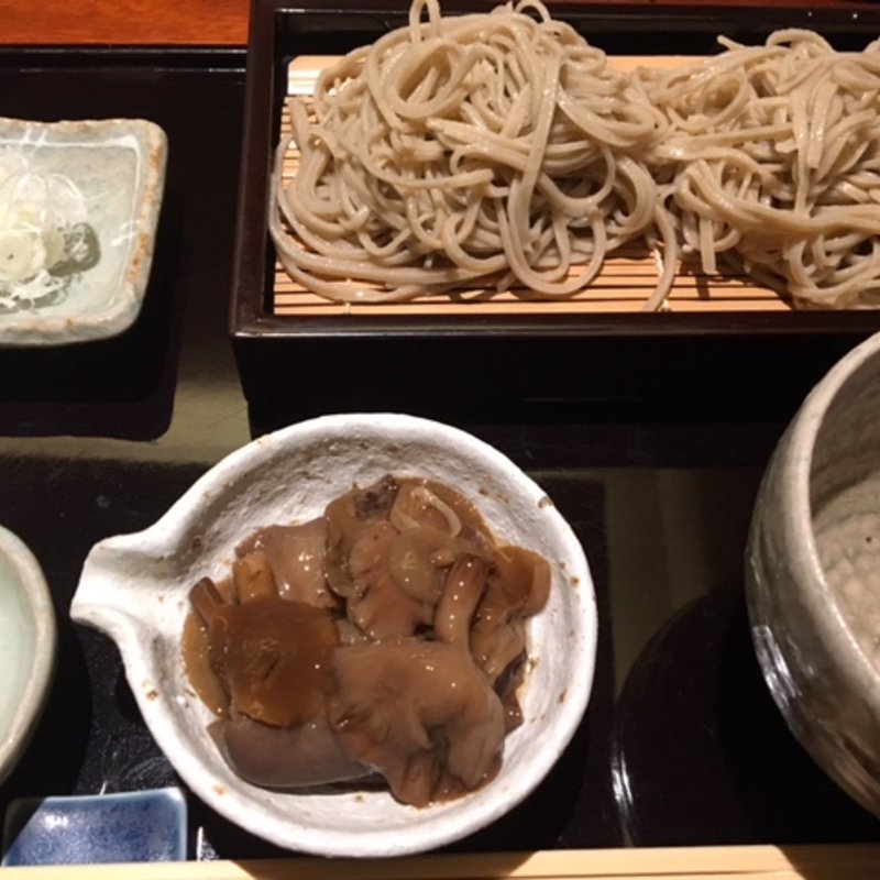 キノコオロシそば(手打ち蕎麦切り　海望)