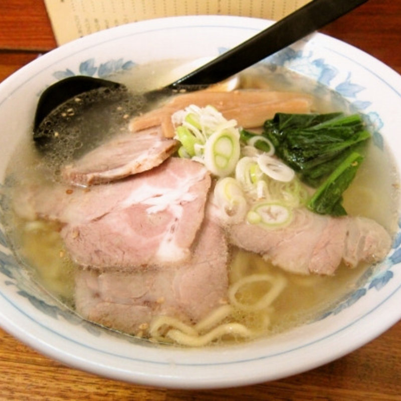 塩のチャーシュウメン(ラーメン ほうらい)