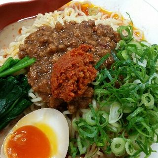 冷やし担々麺(担々麺 信玄 （タンタンメン シンゲン）)