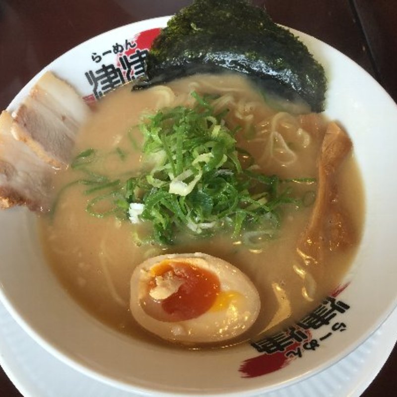 鶏ガラ醤油の津津ラーメン(拉麺 秦秦 美浜店)