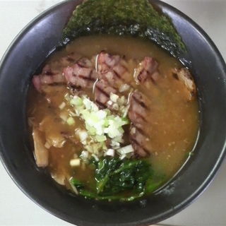 炙りチャーシュー麺(拉麺工房 暁 （あかつき）)