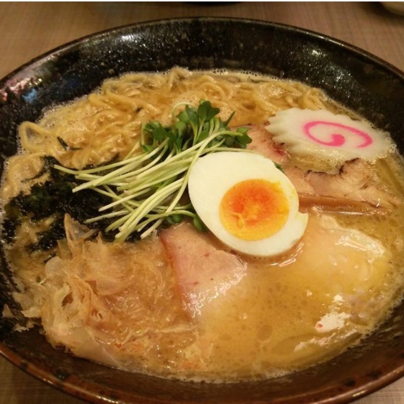 鶏武士ラーメン(しお) (鳥番長 小伝馬町店)