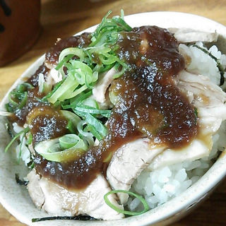 チャーシュー丼(支那そば 一麺 豊里店 )