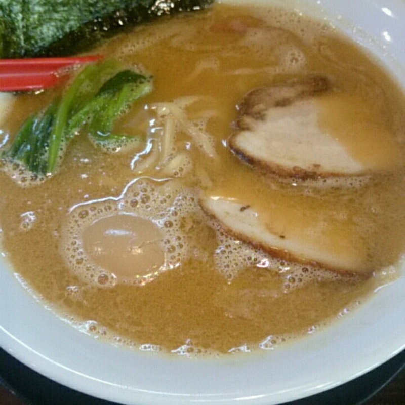 醤油豚骨ラーメン＋味玉(支那そば屋 御経塚店 )