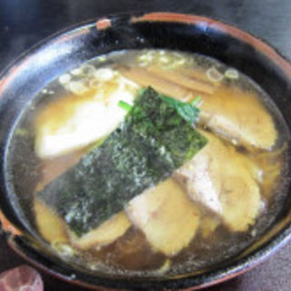 醤油ラーメン(新井屋)