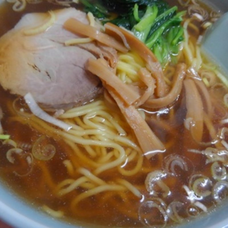 ラーメン(新富飯店)