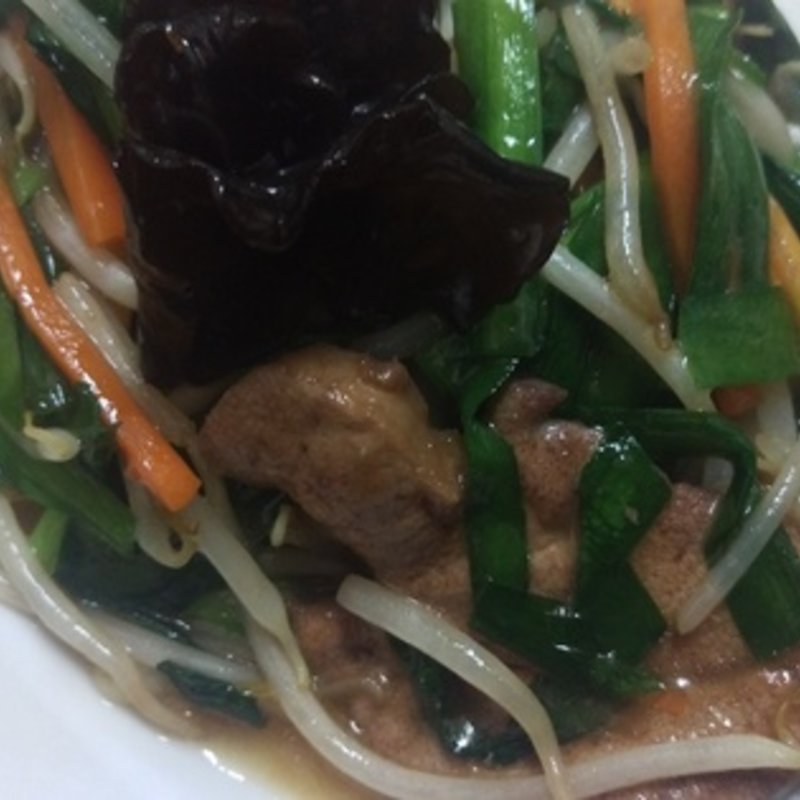 レバニラ(新富飯店)