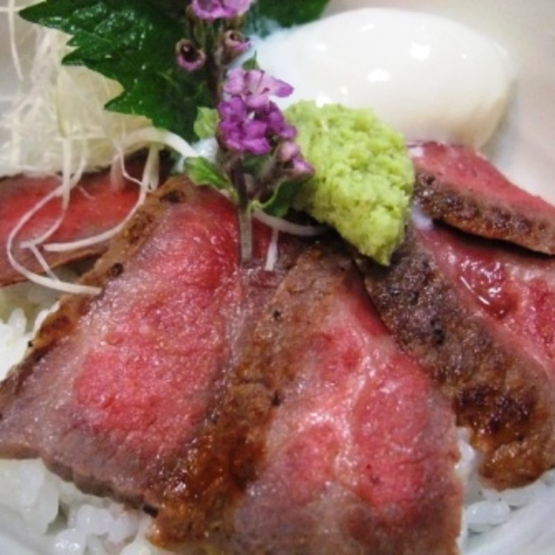 ステーキ丼(新鮮組　誠 )