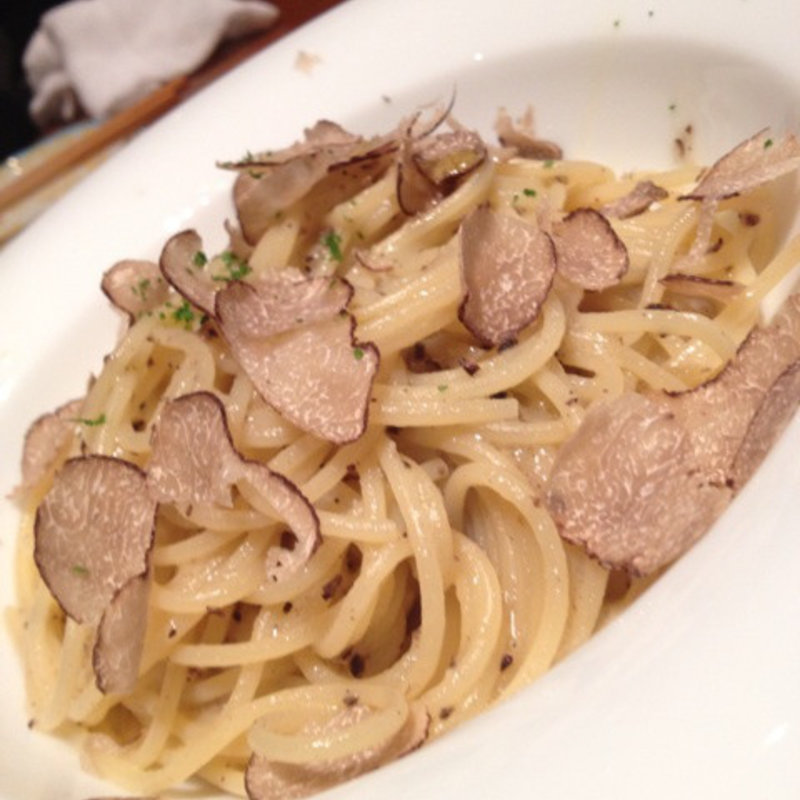 黒トリュフとチーズのシンプルスパゲティー(日々是君想 （ヒビコレキミオモ）)