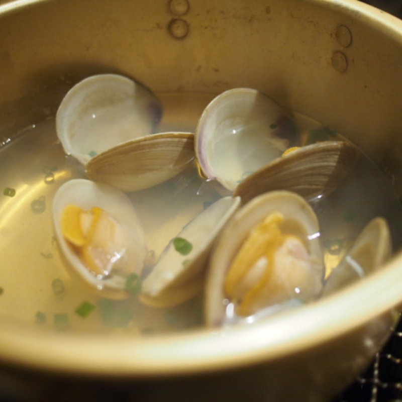 白外の酒蒸し(日本のお酒と浜焼料理‐ウラオンサカバ‐)