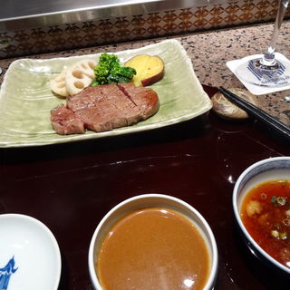 アルプス牛フィレ(日本料理 しなの )