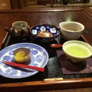 玉露の和菓子セット(日本茶喫茶・蔵のギャラリー 棗 （なつめ）)
