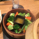 蒸し野菜のバーニャカウダソース(旬菜 agro)