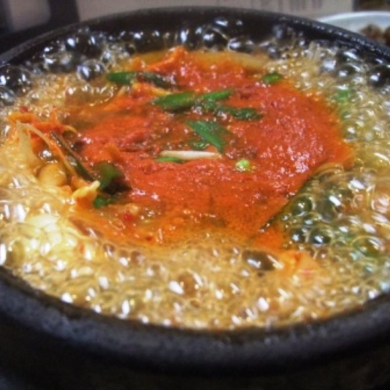 海鮮チゲ(旬菜と海鮮 森田屋)