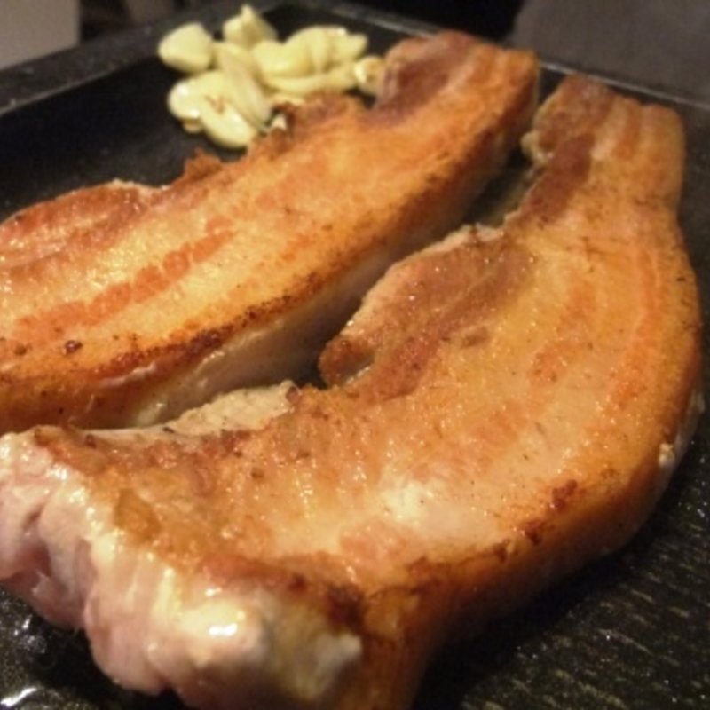 厚切りサムギョプサル(明洞純豆腐 新大阪店)