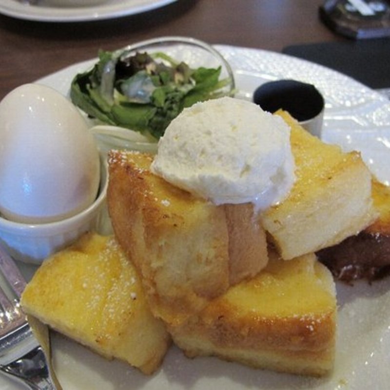 フレンチトーストのモーニング(星乃珈琲店 吹田店)