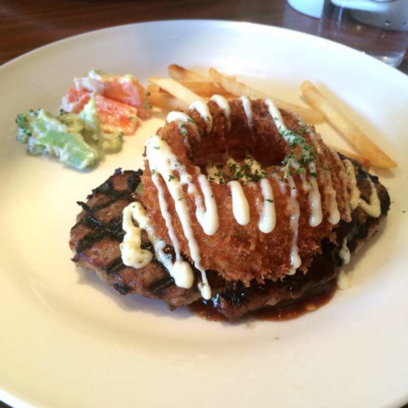 ハンバーグ(春水堂)