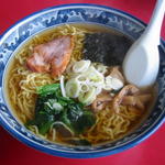 正油ラーメン大盛り(中国料理 春香楼)