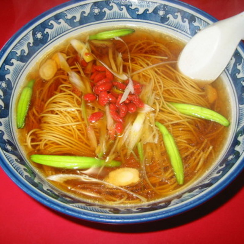 薬膳ラーメン(中国料理 春香楼)