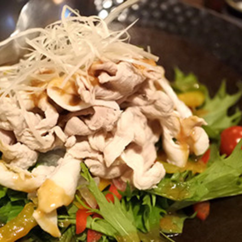 京もち豚のサラダ(月の蔵人 （つきのくらびと）)